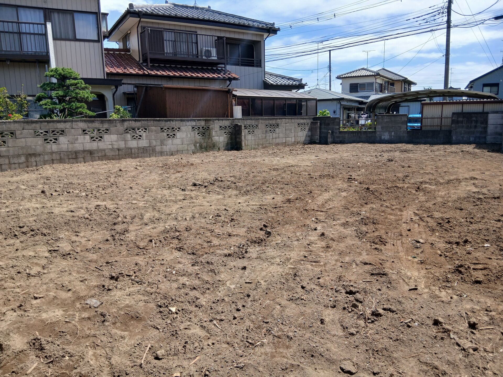 一棟貸し33万円／区画貸し応相談  